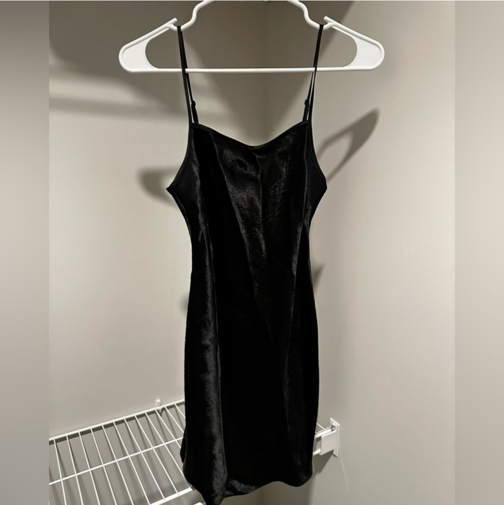 Aritzia Babaton Satin Slip dress